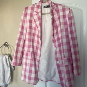 NWOT oversized  Zara Pink and White Checkered Blazer